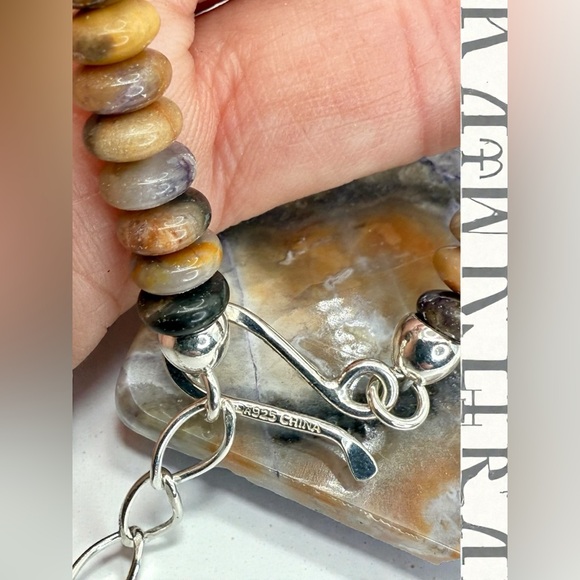 Vintage Retired Jay King Pink Cedar Stone Necklace – South African Mine Find - Picture 11 of 17